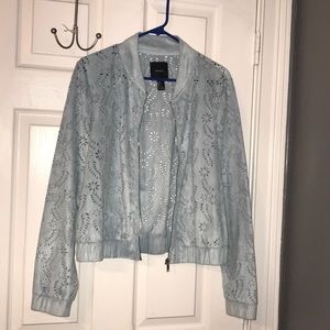 Full zip up jacket. Never worn before!